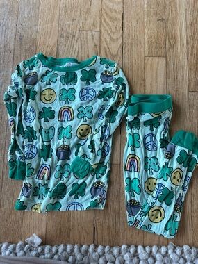Little Sleepies St Patrick’s Day Smiley 4T Long Sleeve/Pants Pajamas